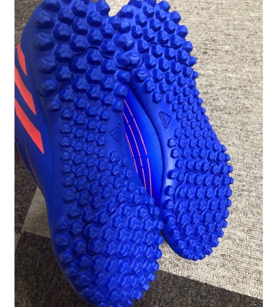 新品　adidas ジュニア　トレーニング　サッカーシューズ　21.0cm