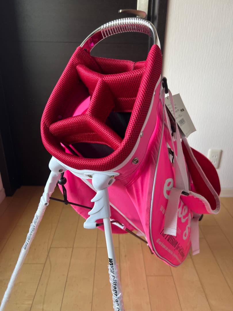 エリートグリップelite grips ピンク ゴルフバッグ（新品訳あり）軽量