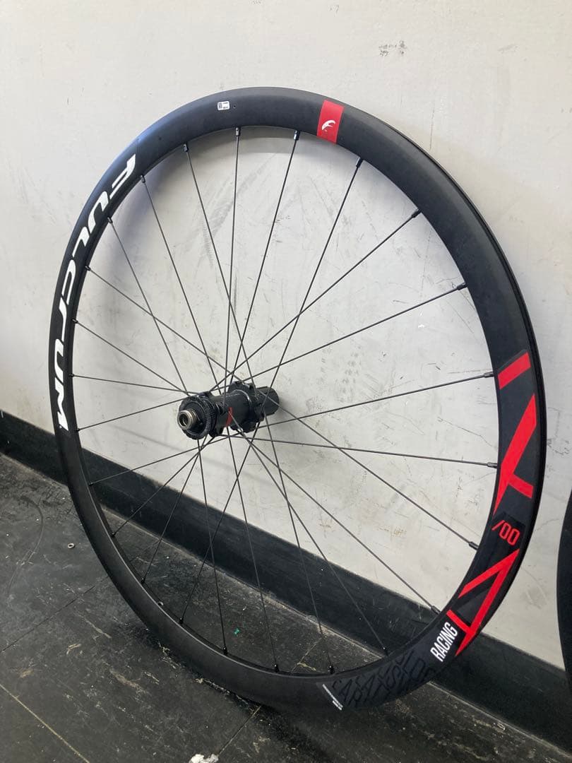 Fulcrum Racing4 700C 完組ホイール
