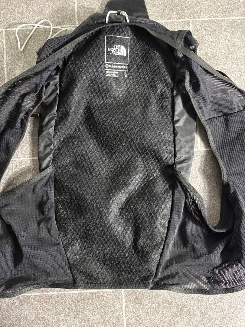 美品⭐︎ ザノースフェイス　サミットラントレイニングパックLサイズ10L トレラン