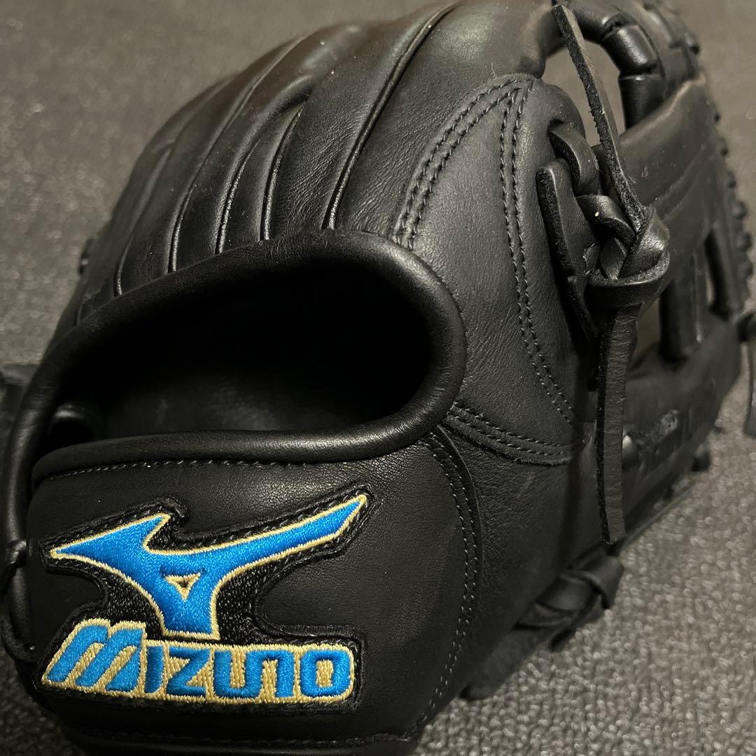 Mizuno 軟式グローブ 大人用 野球 98 紐の切れ革の破れ無し 比較的綺麗
