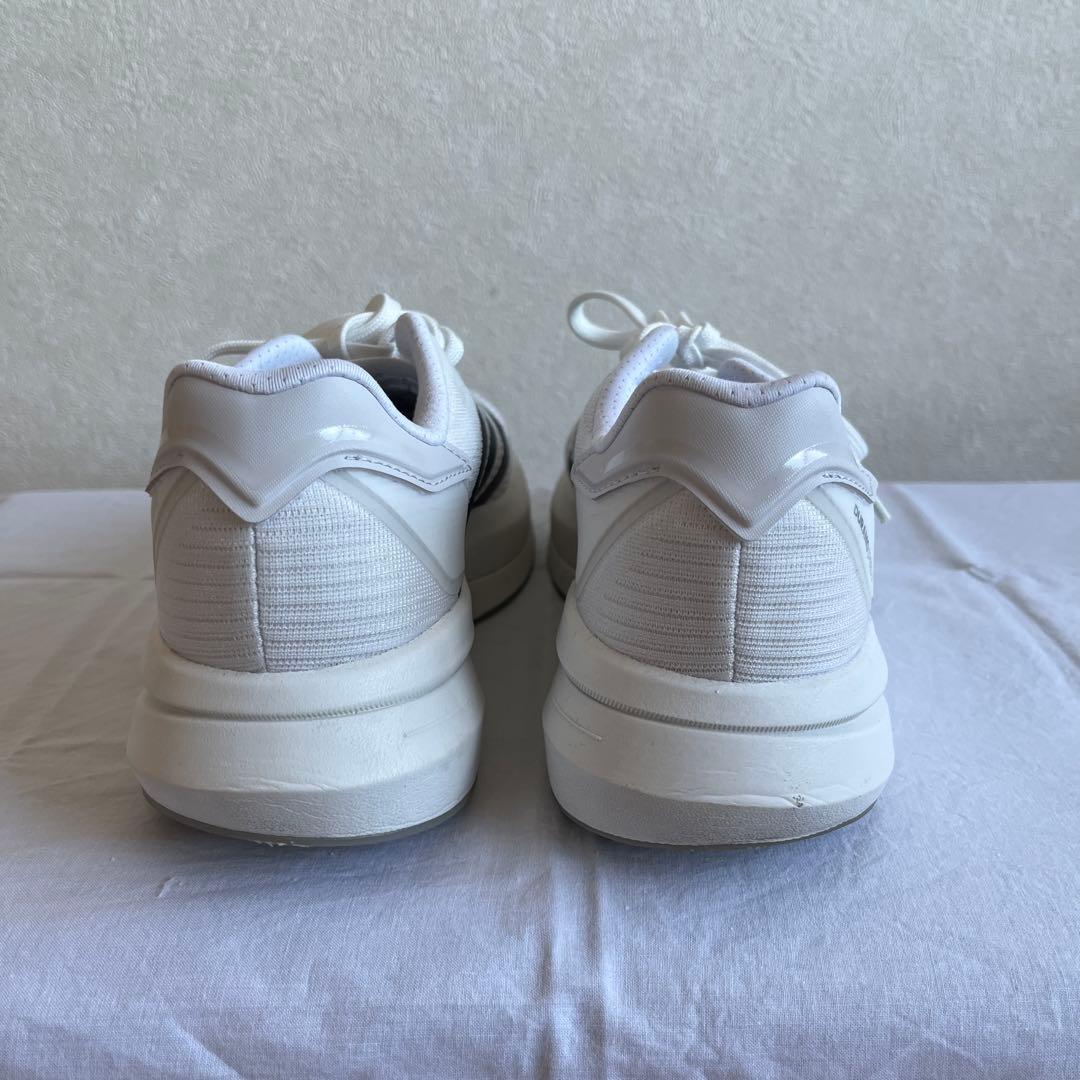 adidas アディゼロ デュラモ スピード 2 ランニング　ランニングシューズ