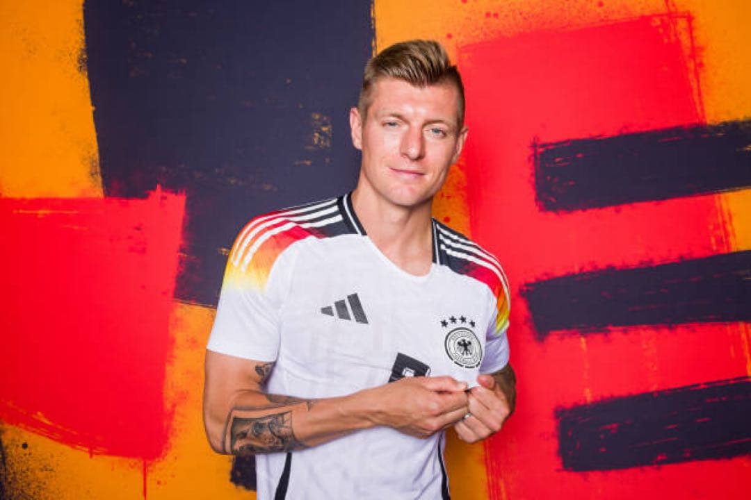 クロース　ユニフォーム　ドイツ代表　EURO 2024（H）