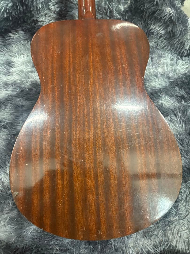 K）Yamaha アコースティックギターグリーンラベルFG–130