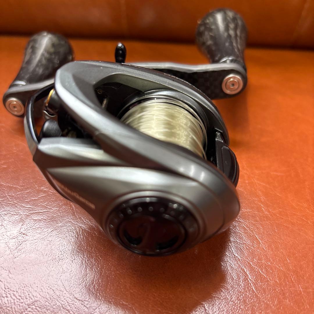 yyyyAbu Garcia ZENON BEAST 9 ベイトリール