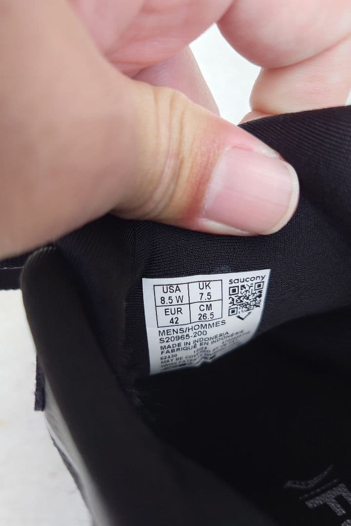 スパイク・シューズ Saucony Triumph 22 26.5cm