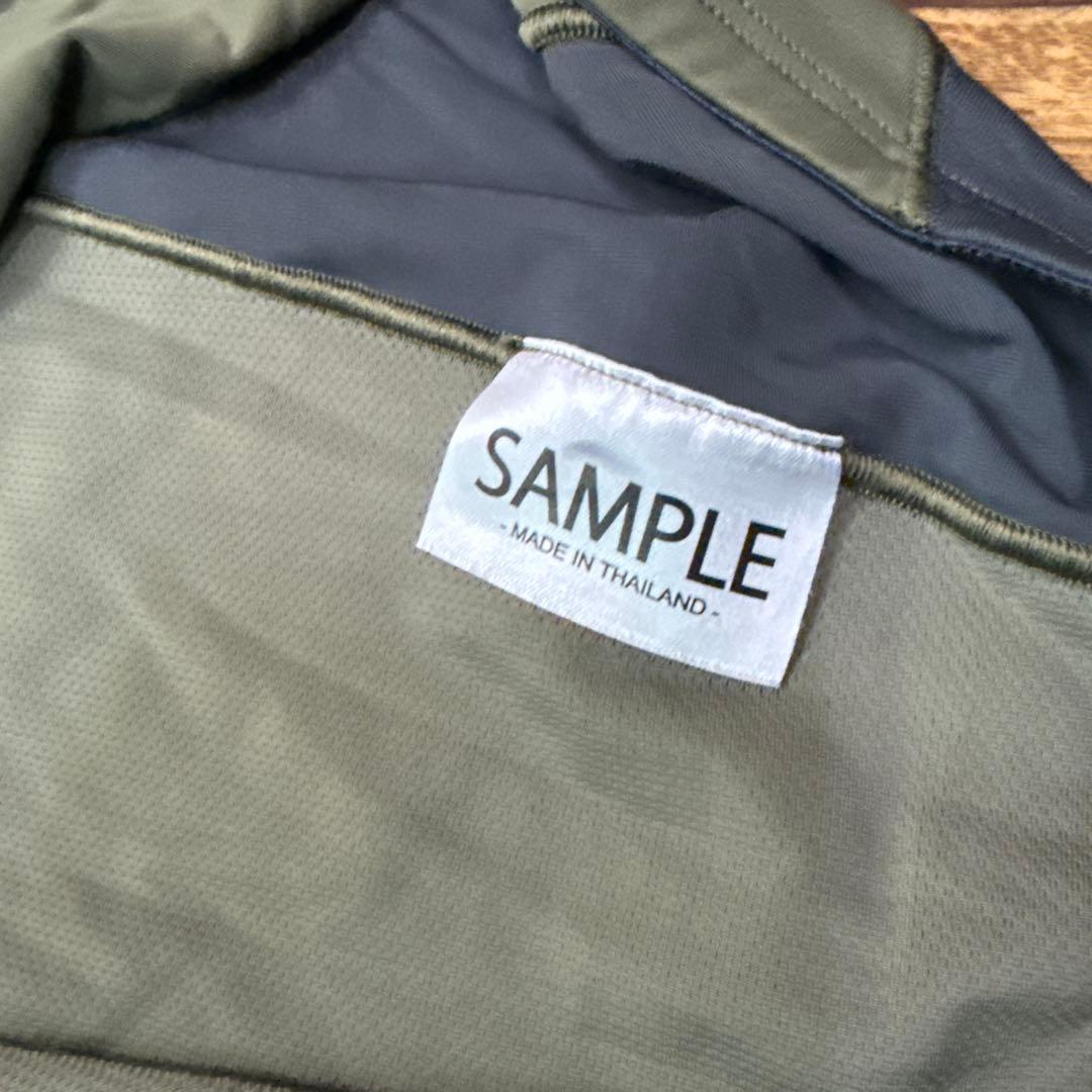 【極美品】 SKINS 長袖コンプレッションM dynamic ultimate