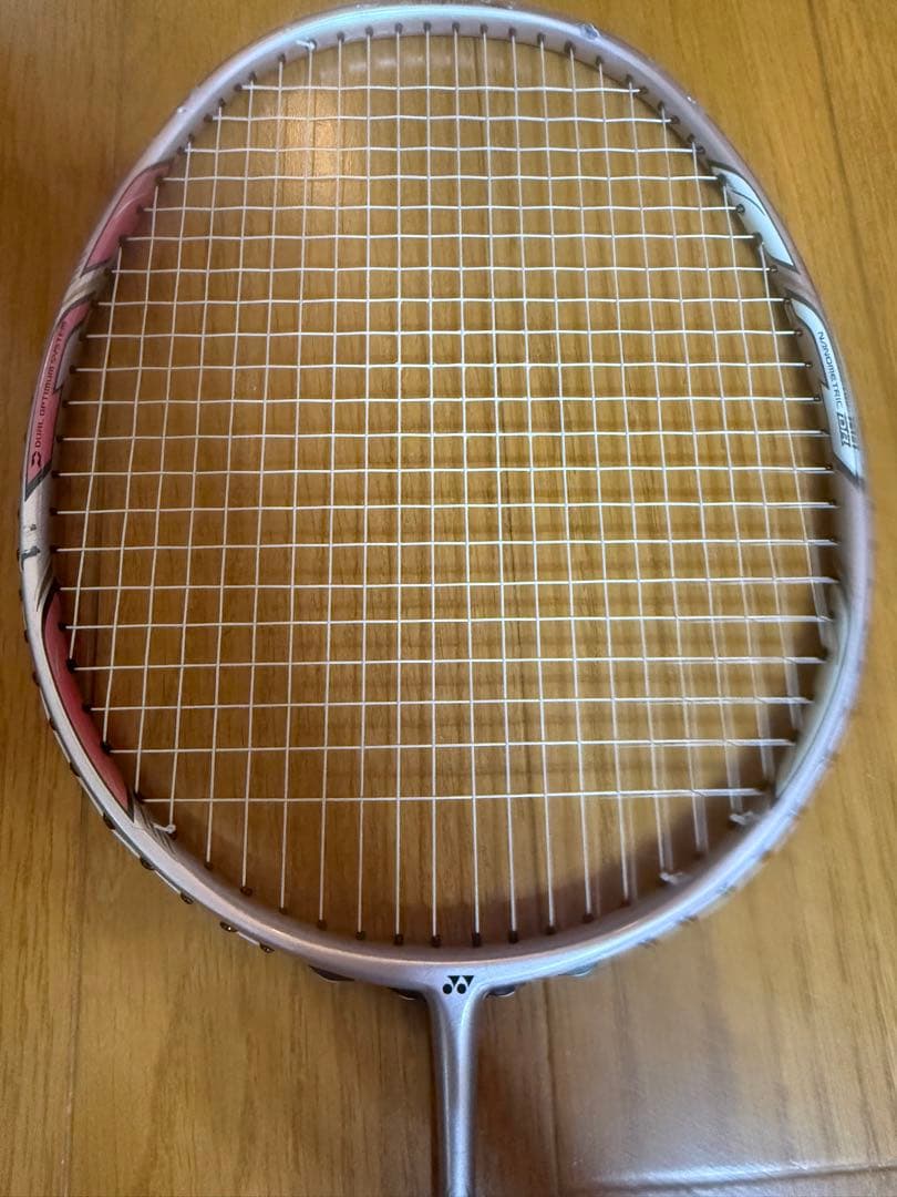 ヨネックス　DUORA6 4U5. 2本セット