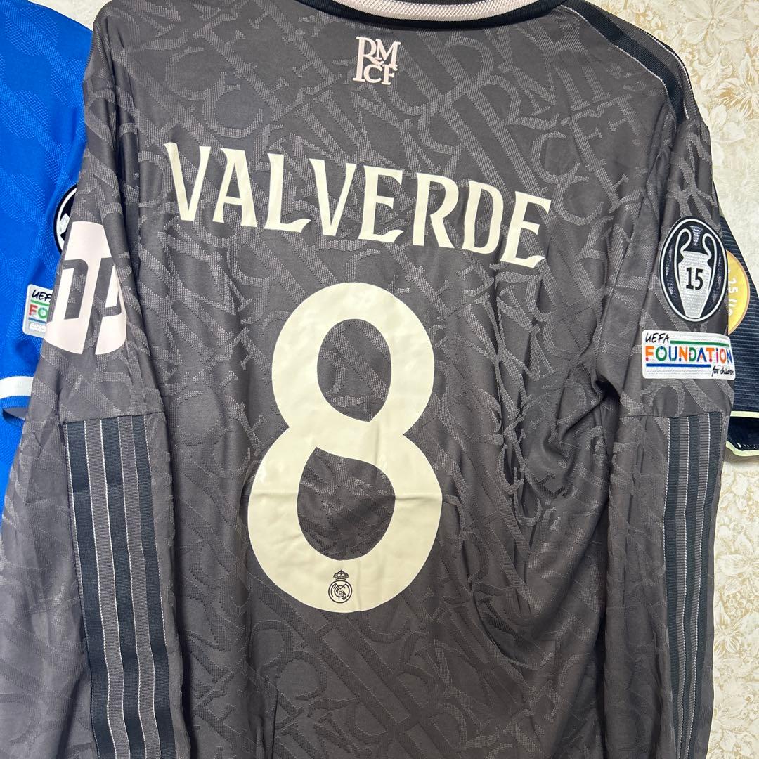 レアル・マドリード VALVERDE HEAT.RDY グレー M