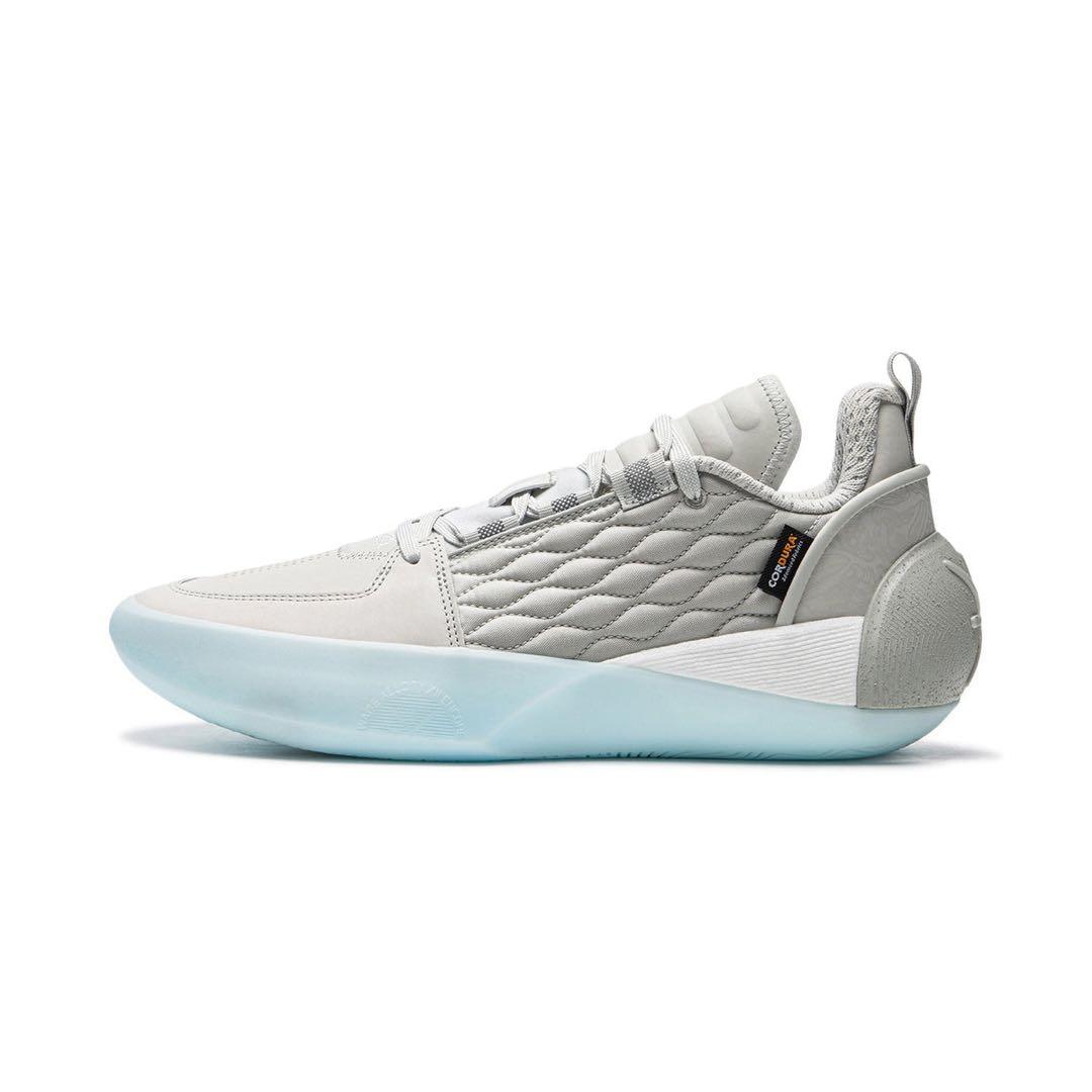 美品 ウェイド Wade All City 12 26cm グレー/水色/白