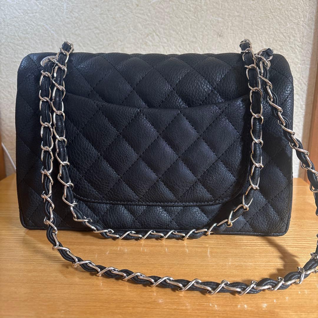 CHANEL シャネル　ノベルティ　ブラック　マトラッセ