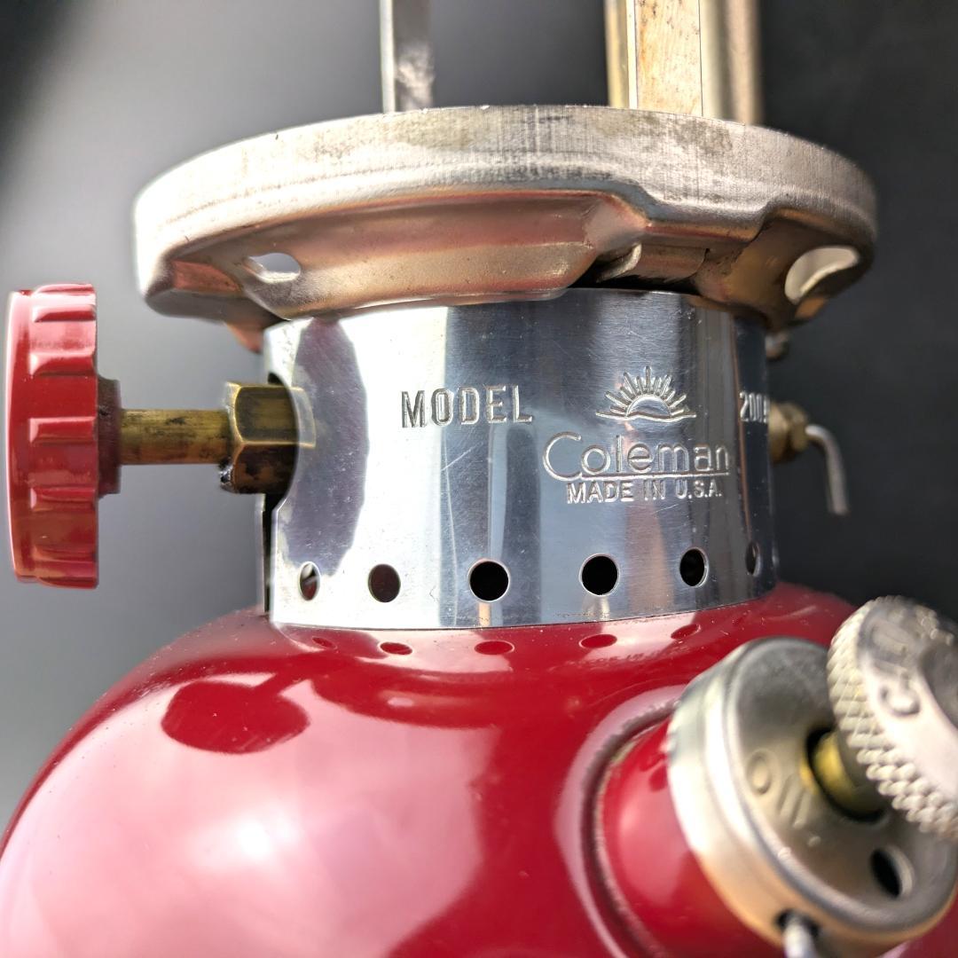 Coleman 200A バーガンディ 1962年2月製 ランタン ケース付き