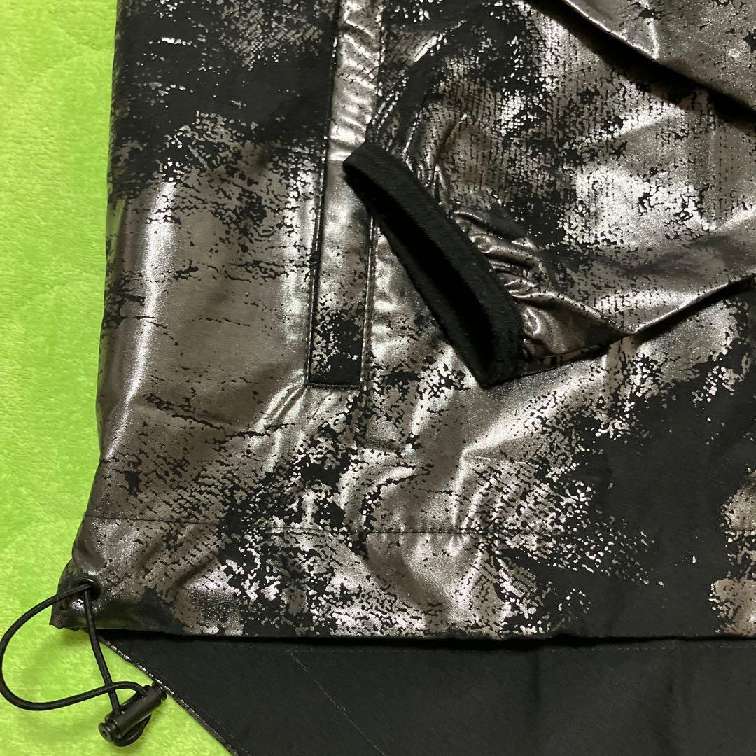 Nike メタリック柄ウィンドブレーカー Mサイズ 新品