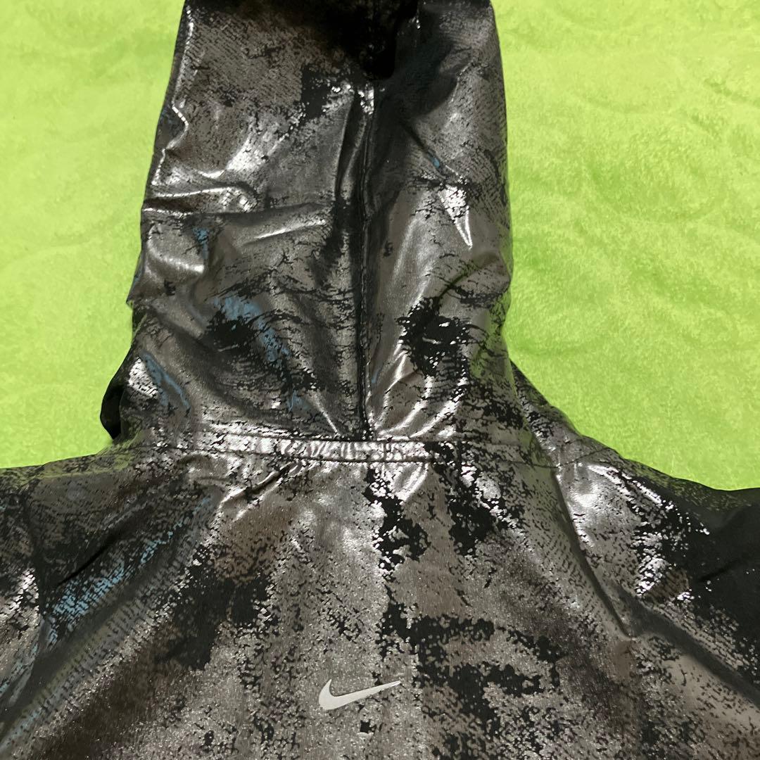 Nike メタリック柄ウィンドブレーカー Mサイズ 新品