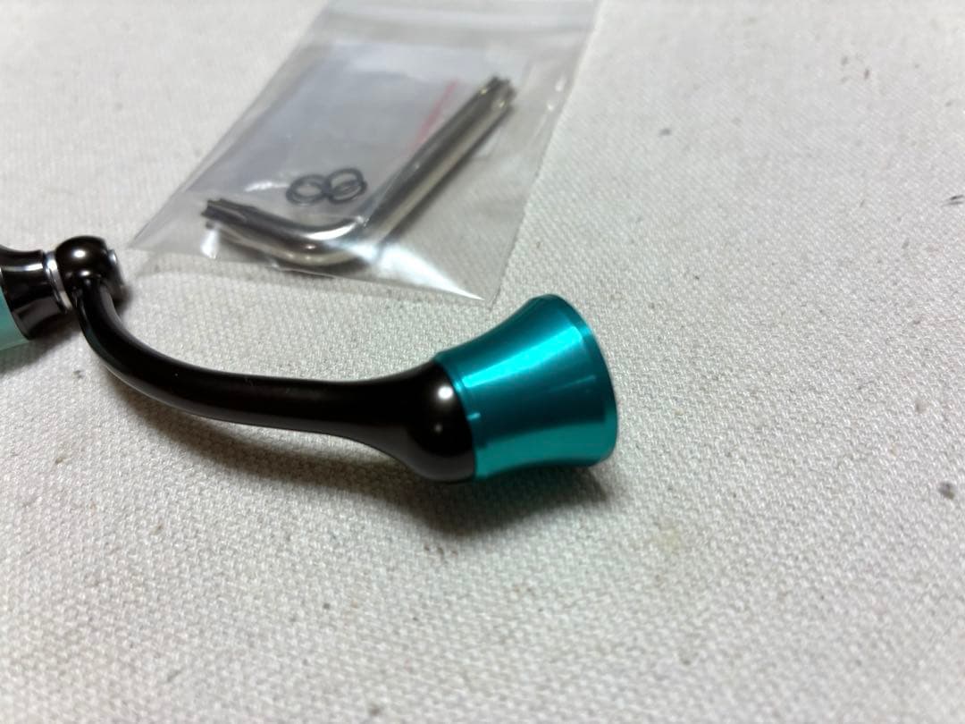 【未使用品】ダイワ スピニングリール 純正シングルハンドル【21EME AIR】