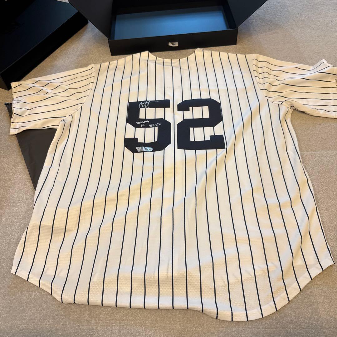 SABATHIA 直筆ユニフォーム