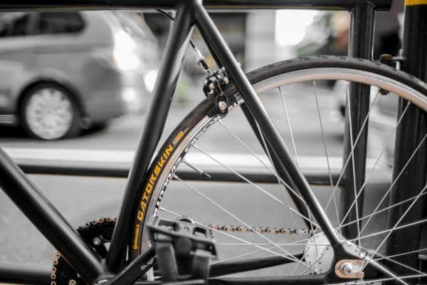 Continental Gatorskin 25 mm タイヤ　ゲータースキン