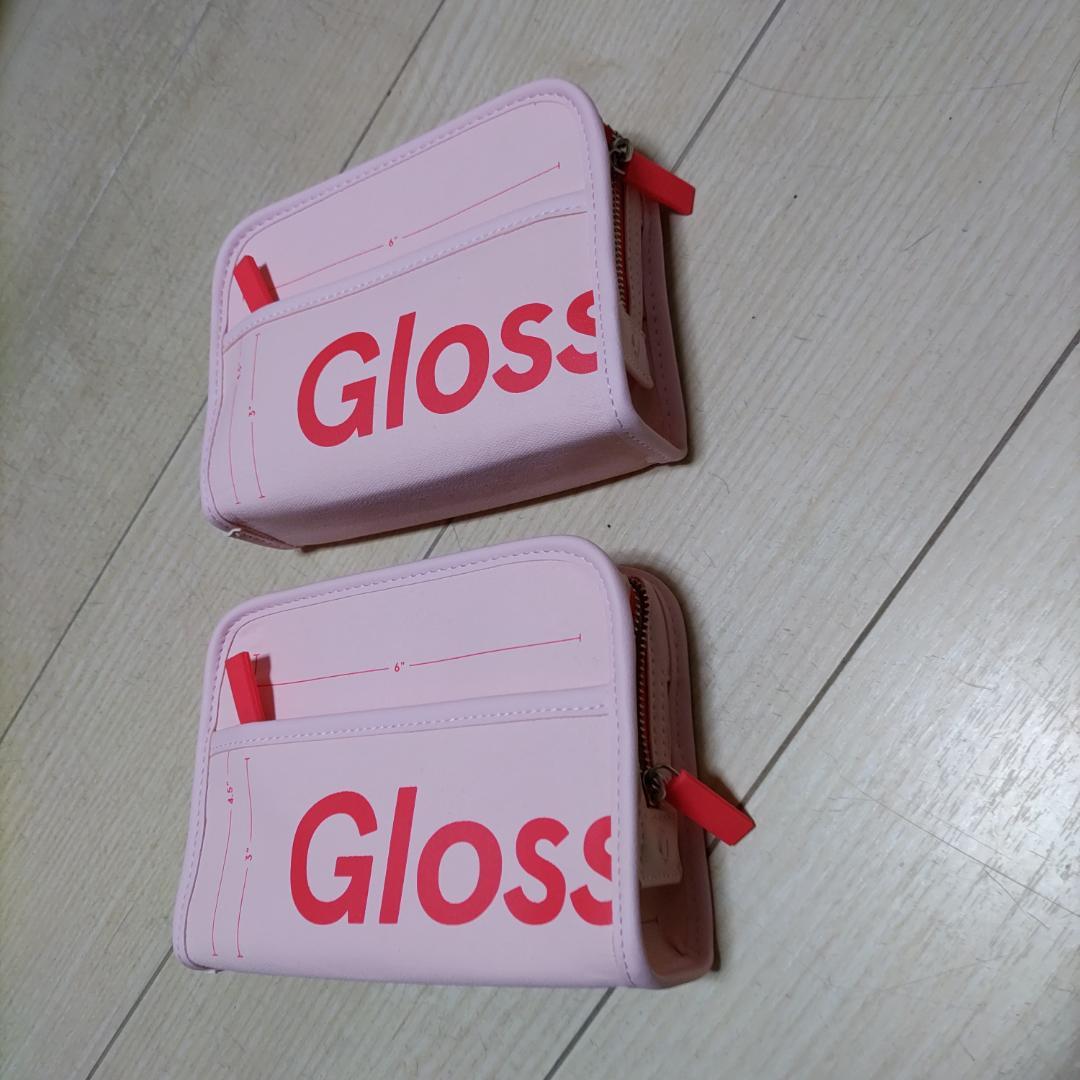 2個セット　Glossier グロッシアー　ミニバッグ　ポーチ