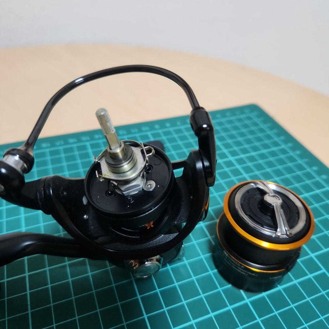 ダイワリール　プレッソ LT2000SS-P スピニングリール