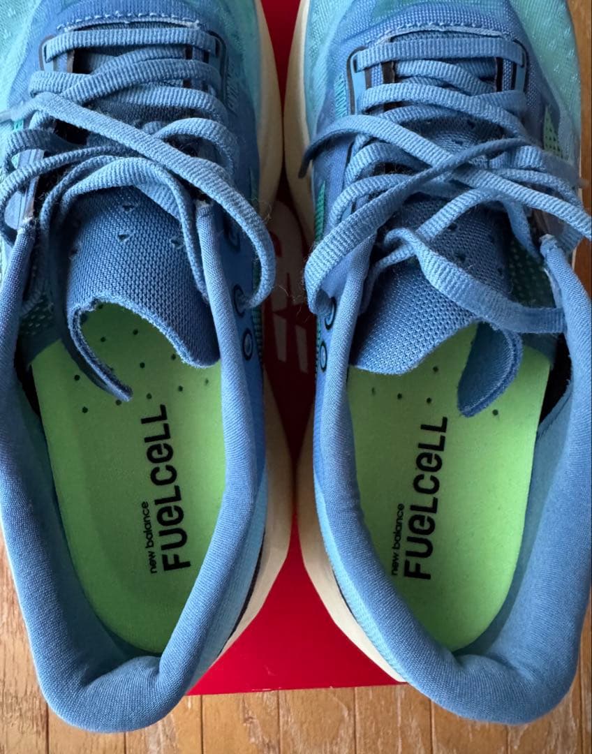 スパイク・シューズ New Balance FuelCell Rebel v4 (26.5cm)