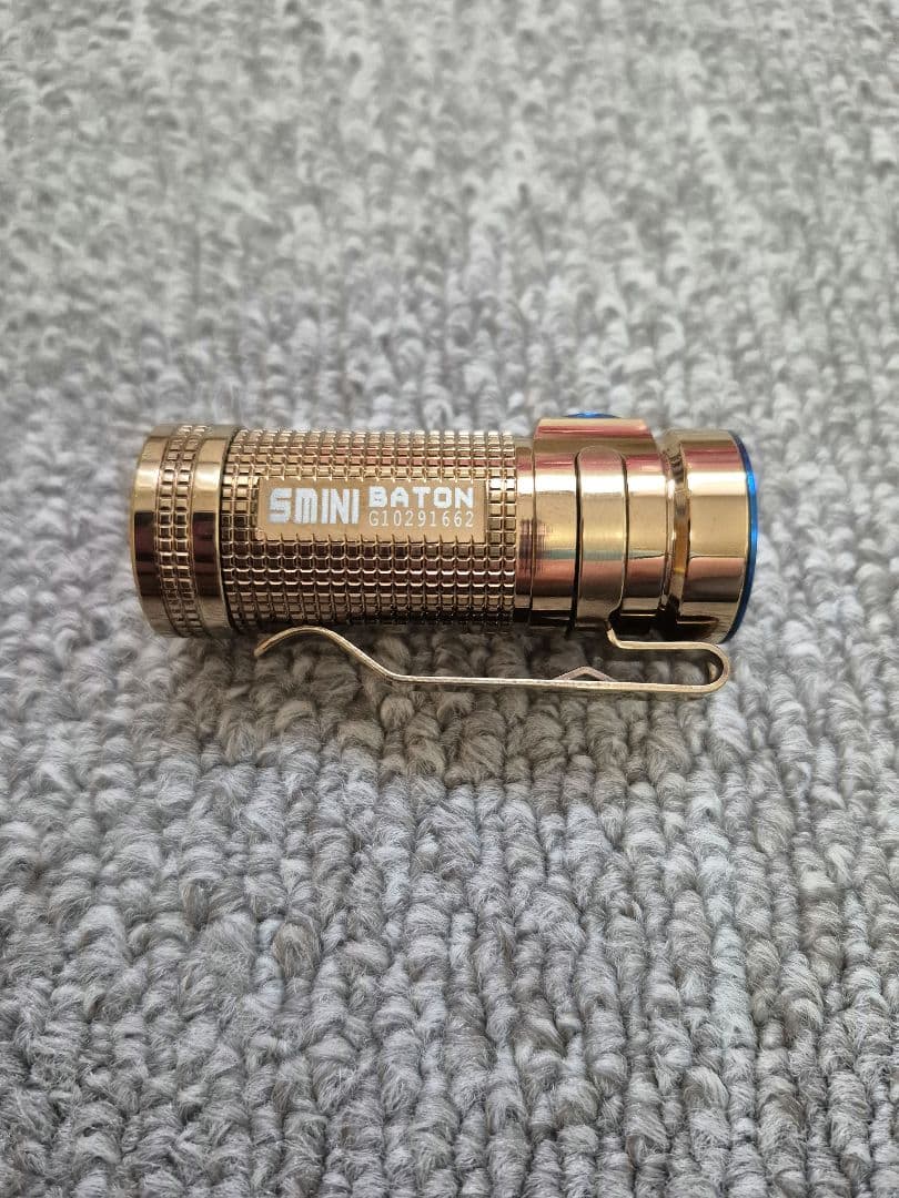 新品未使用 Olight SMINI BATON 限定版 ローズゴールド