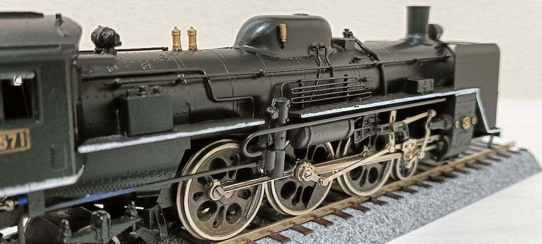 HO、 アダチ Ｃ57蒸気機関車、モーター交換、メンテナンス済