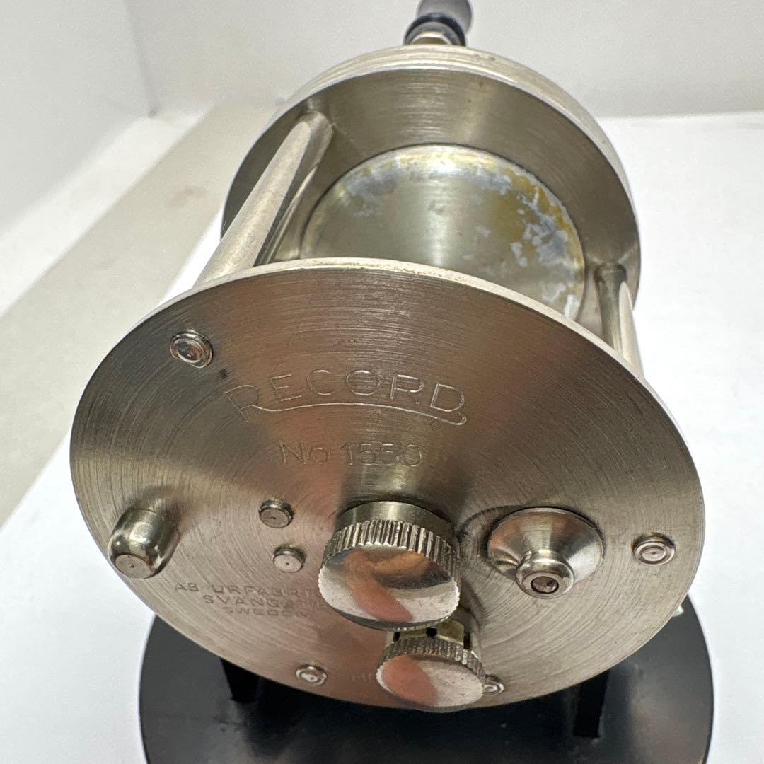 ABU 1550ベイトリール 収納袋付き