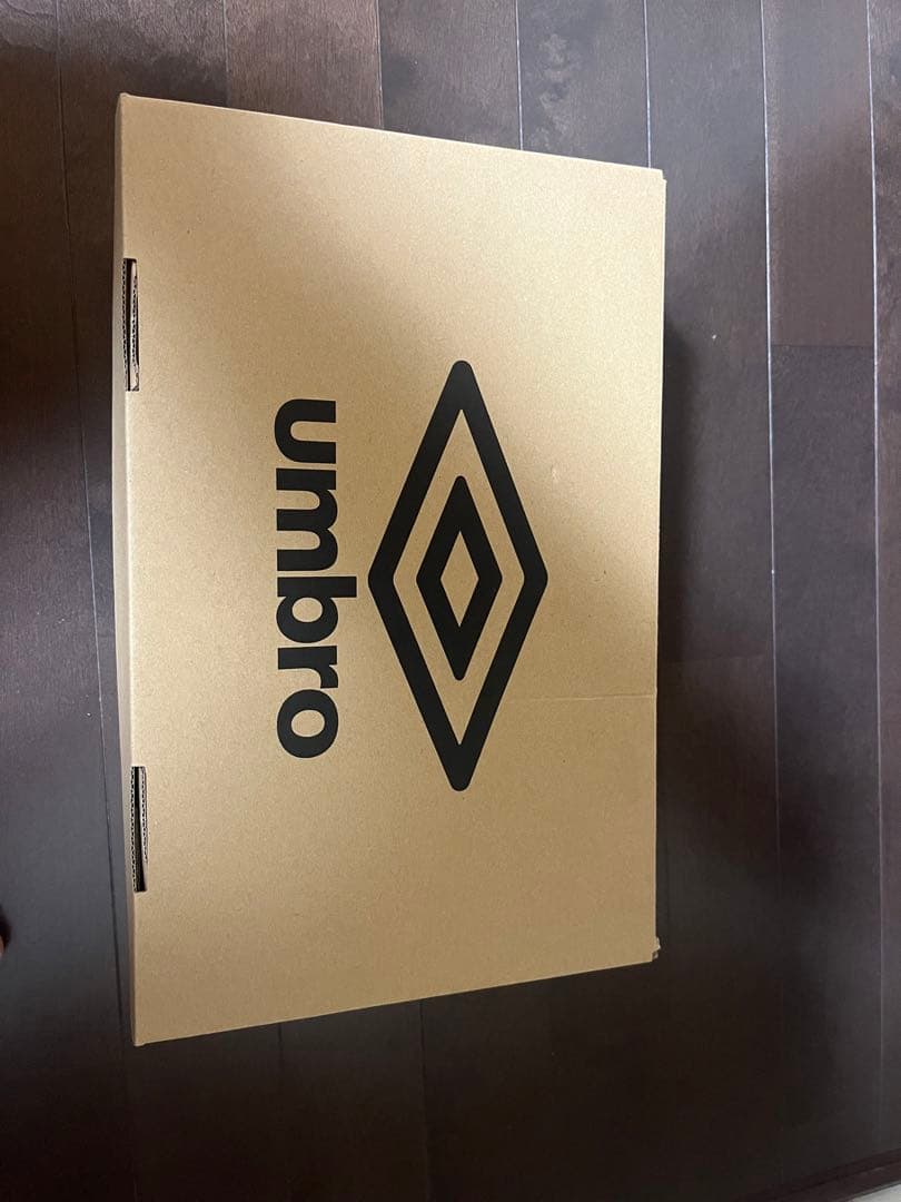 Umbro サッカーシューズ　アクセレイター　26.5