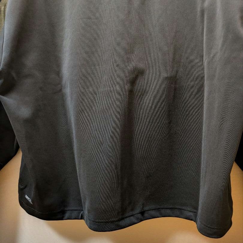 PUMAメンズ トレーニング トレイン エッジ ニット トップス黒Lサイズ