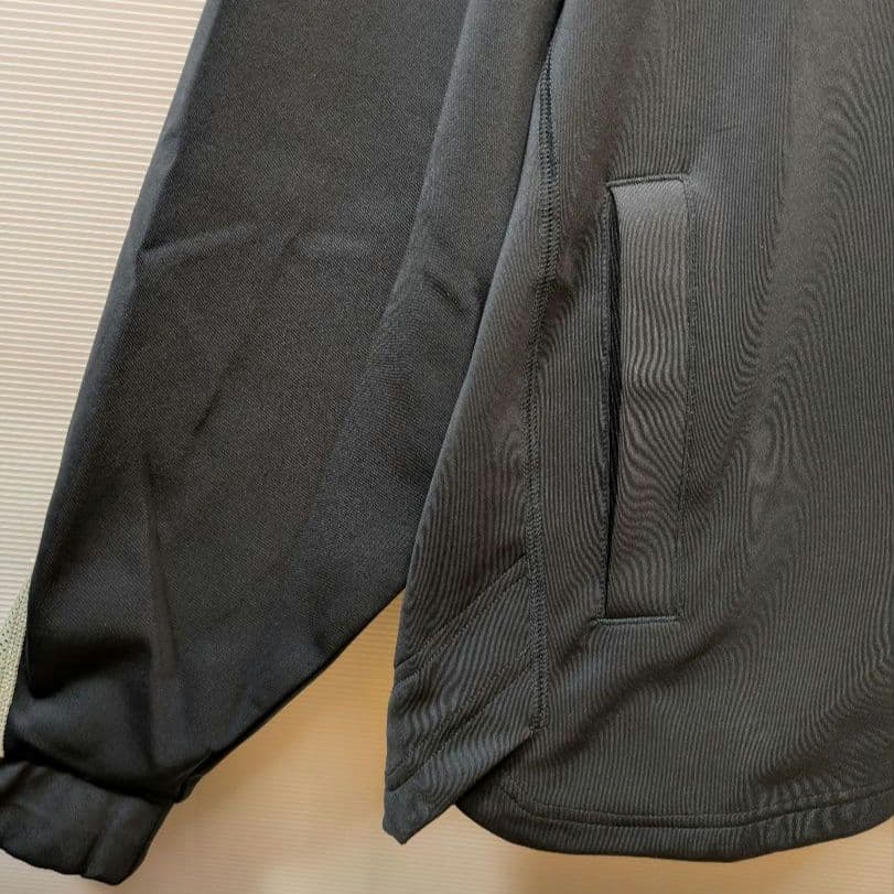 PUMAメンズ トレーニング トレイン エッジ ニット トップス黒Lサイズ