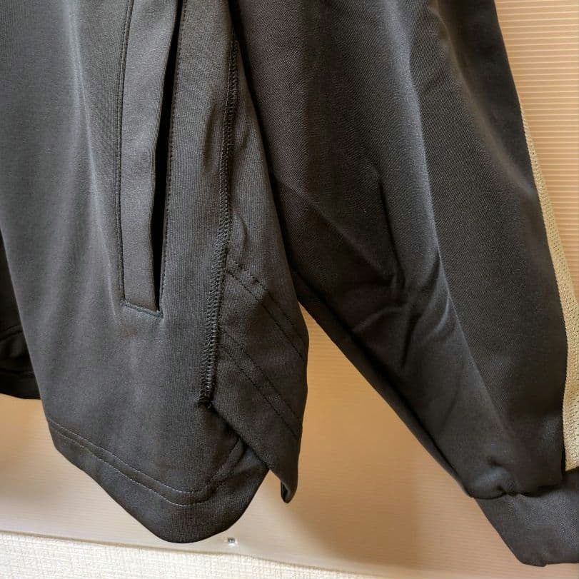 PUMAメンズ トレーニング トレイン エッジ ニット トップス黒Lサイズ