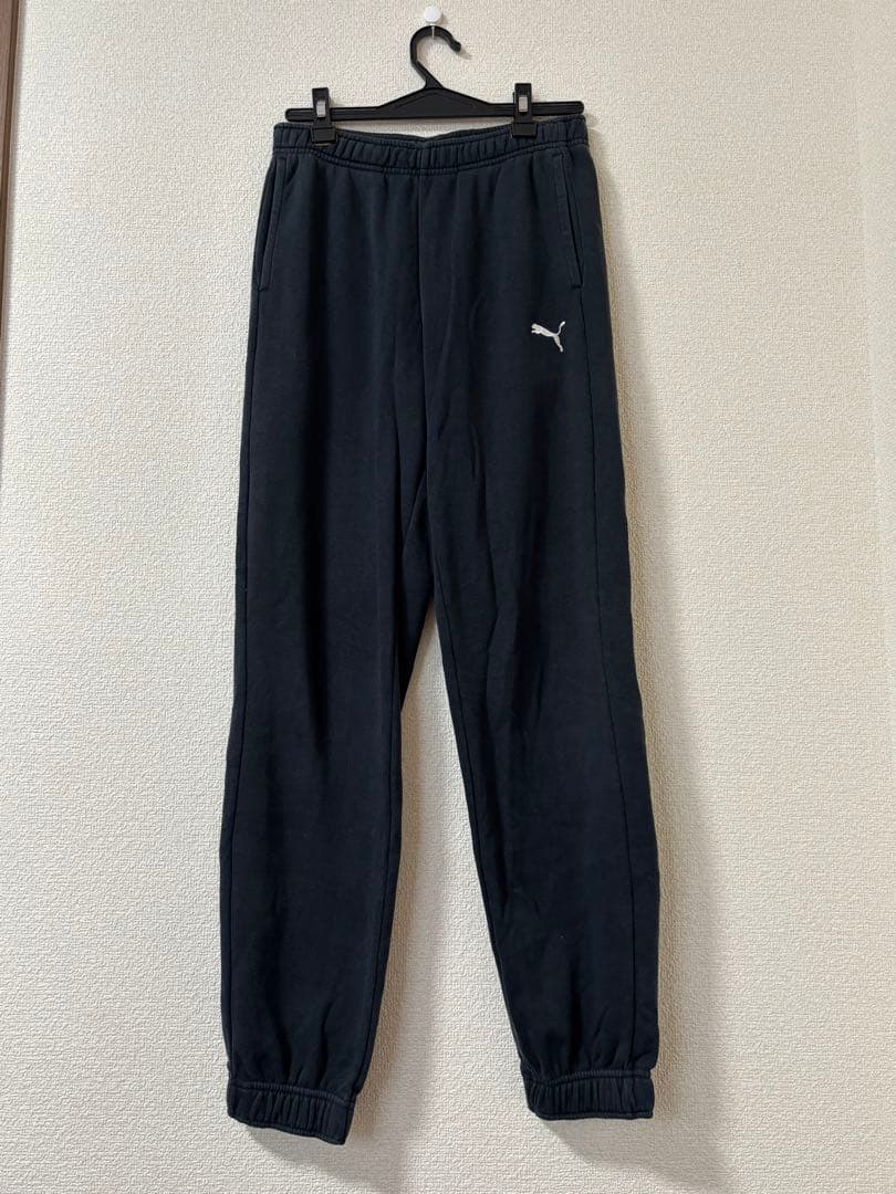 Puma & New Balance ブラックジャージパンツ　3本セット