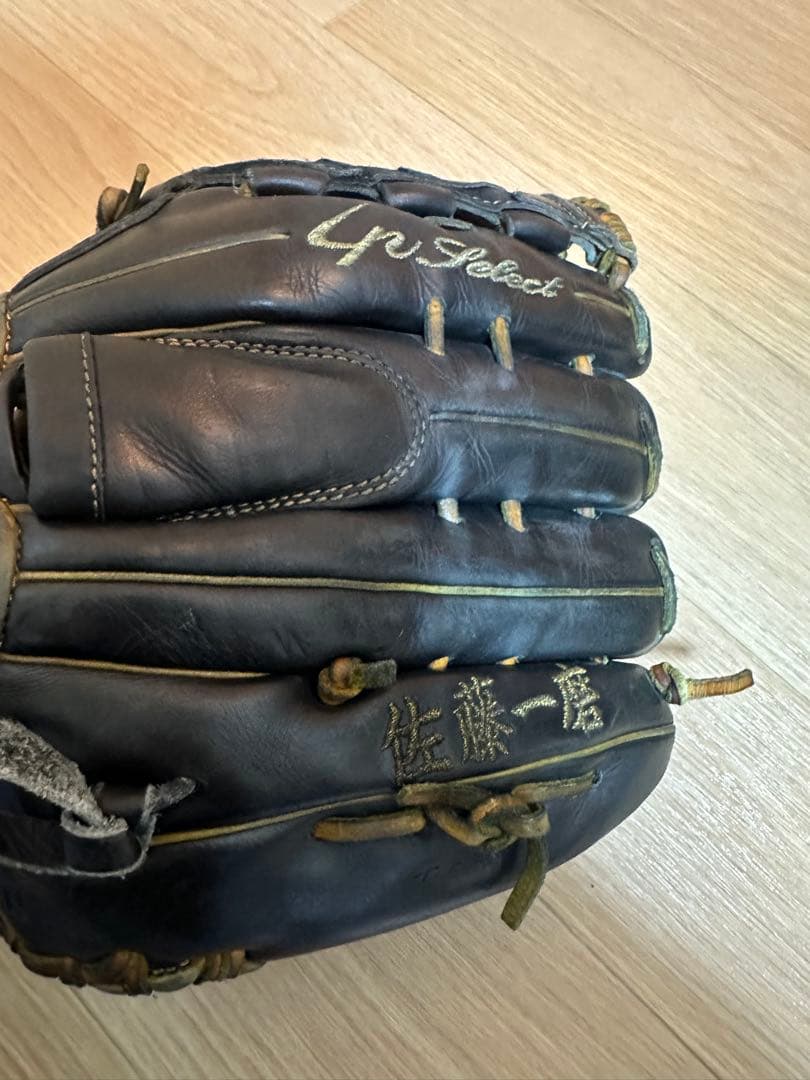 オリックス佐藤一磨　実使用　グラブ
