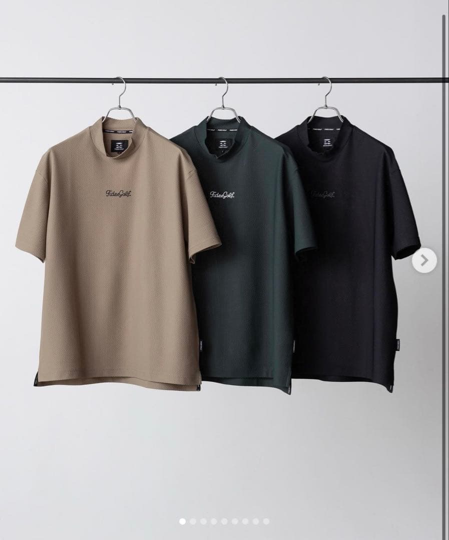 まるMESH TRICOT LOGO MOCK NECK