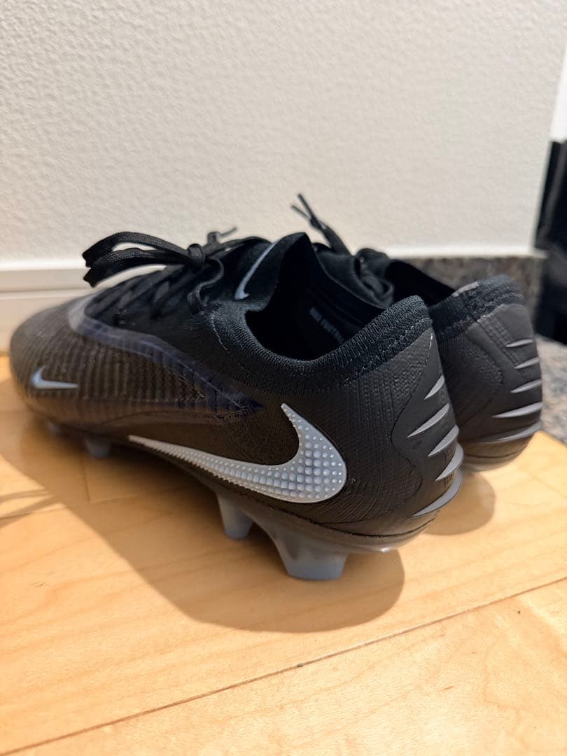 こ*き様 ファントム6 FG Nike サッカーシューズ スパイク ブラック/ブ