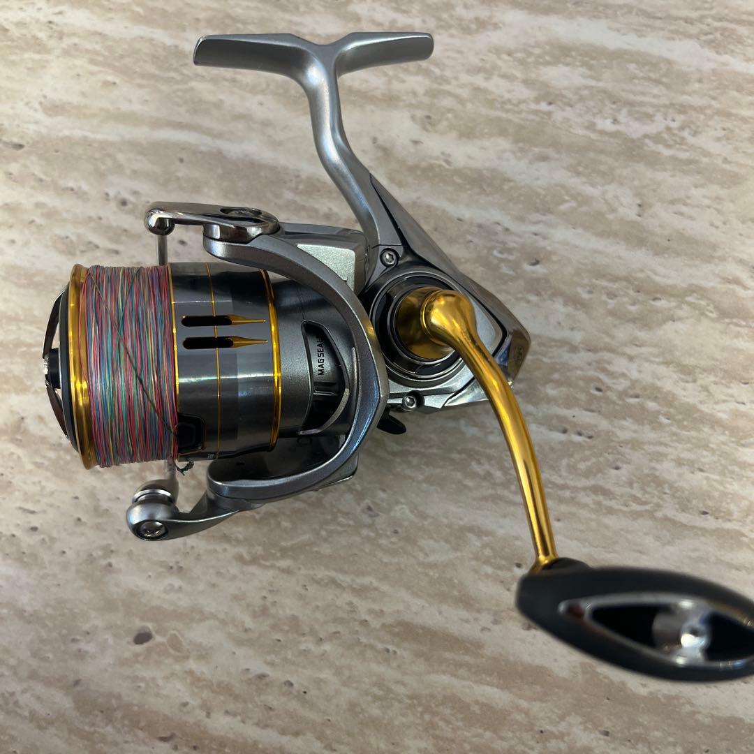 リール Magsealed freams LT 3000S CXH