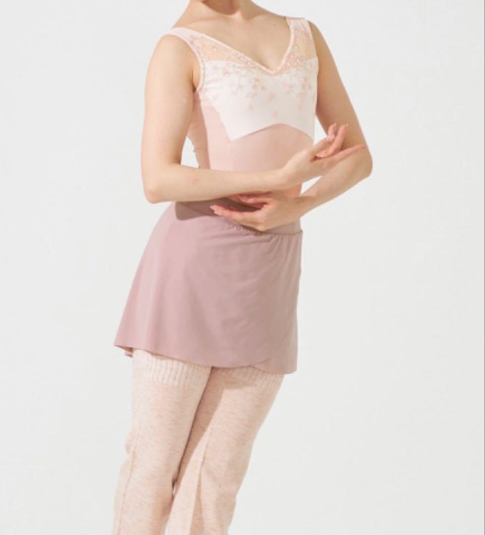 チャコット　Charcot バレエ レオタード M新品