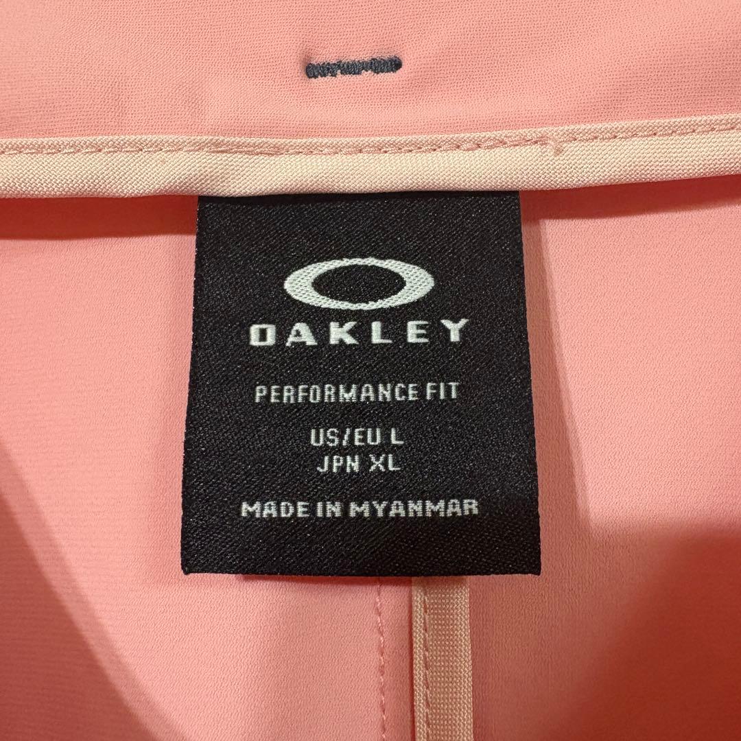 【OAKLEY】未使用クールストレッチブルゾン　ゴルフウェア　メンズＸＬ　ピンク