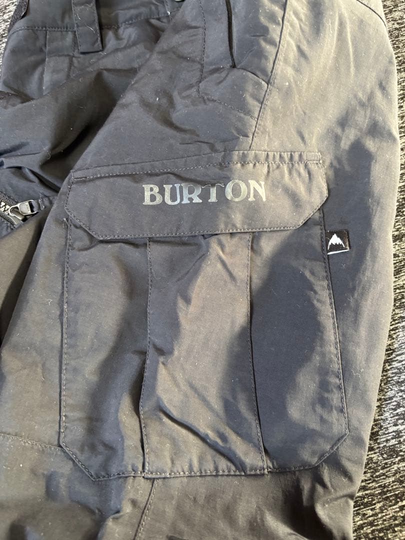 Burtonキッズウエア上下セット　Sサイズ　130.140