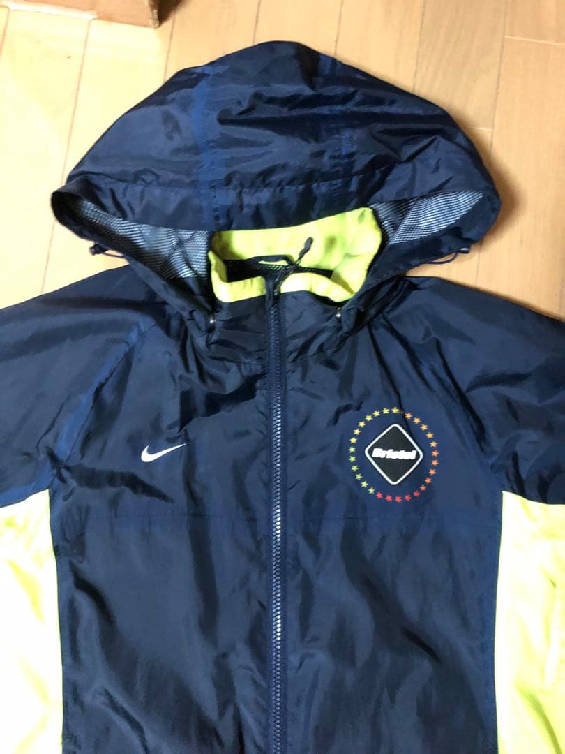 レアルブリストル　コラボ　ナイキ　ウィンドブレーカー　FCRB