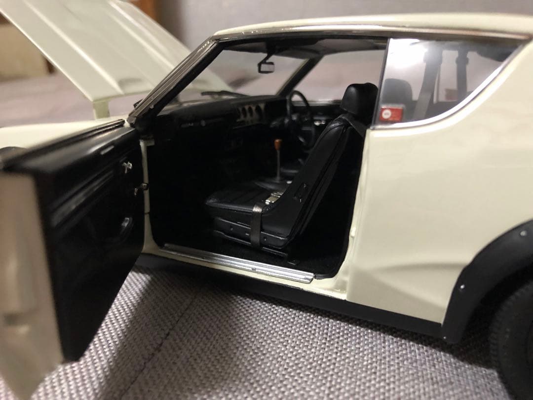 1/18 京商 SKYLINE 2000 GT-R