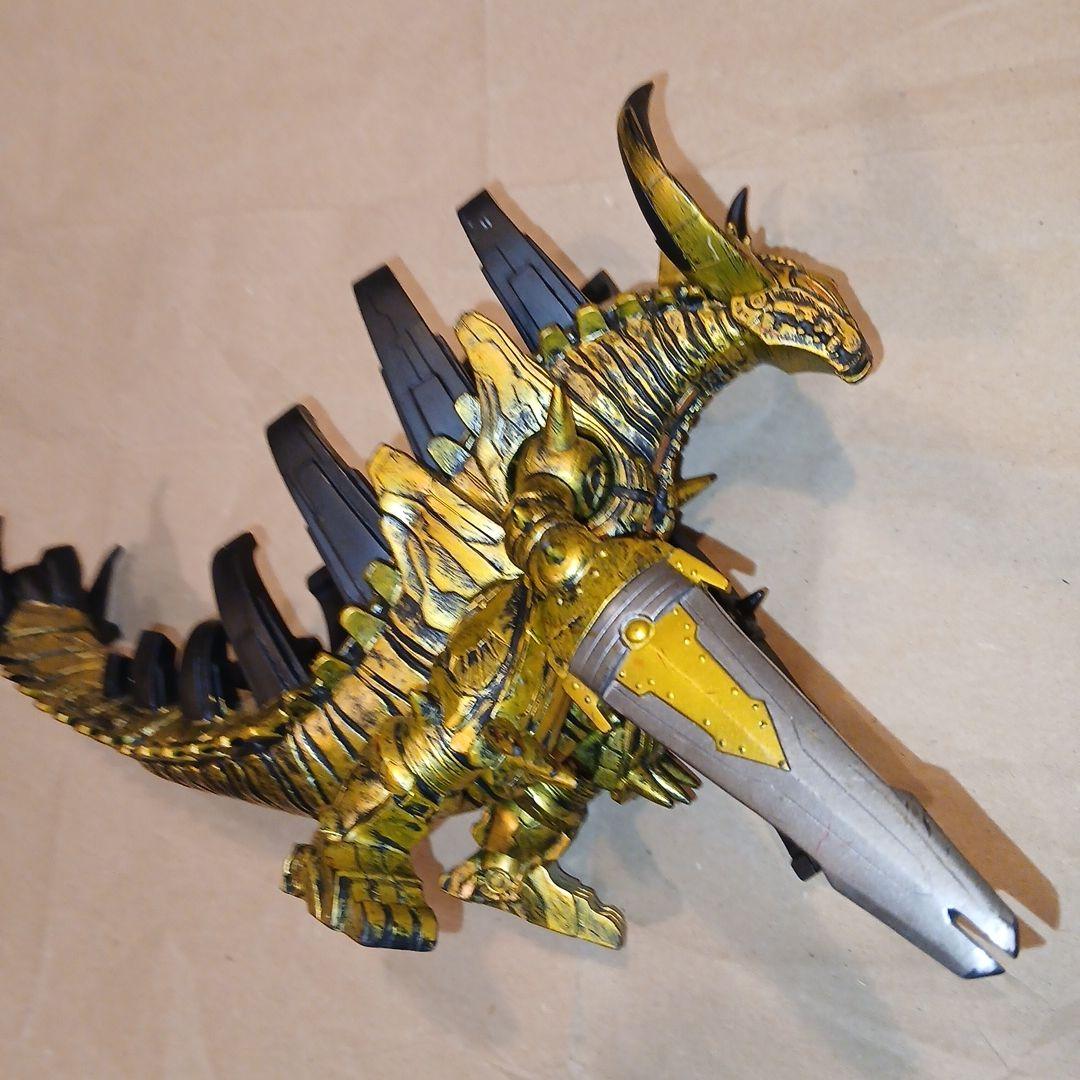 ウルトラマン怪獣ソフビ ザイゴーグ ツルギデマーガ スーパーグランドキング
