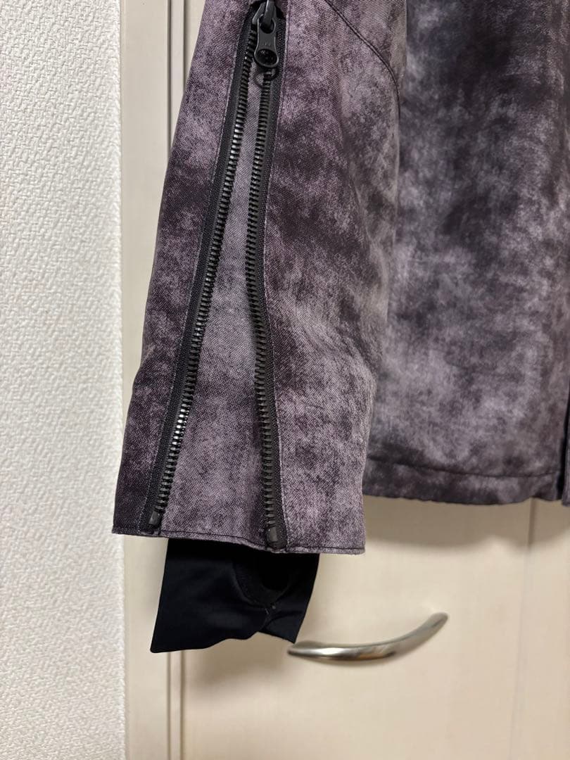 VOLCOM ボルコム Sサイズ グレー迷彩