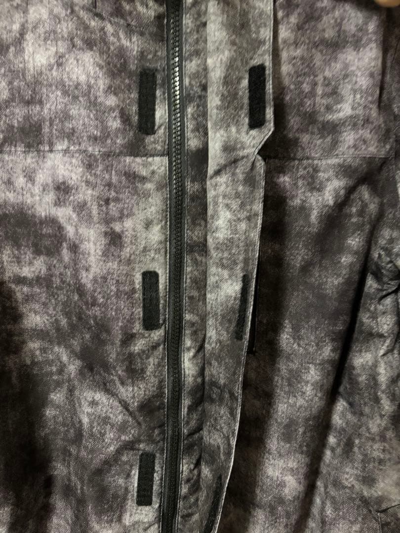 VOLCOM ボルコム Sサイズ グレー迷彩