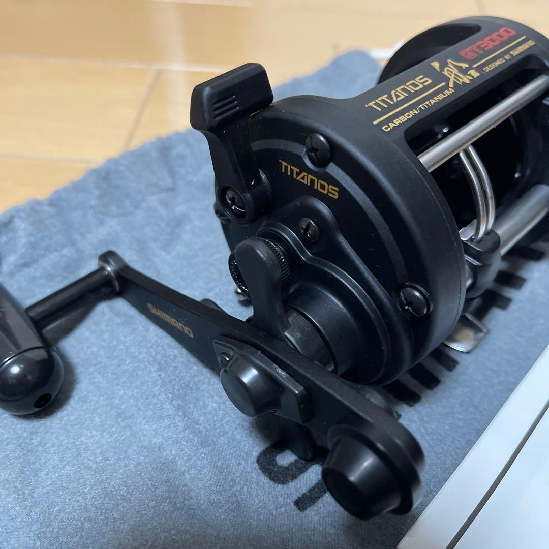 シマノチタノス　船GT2000/GT3000未使用 2個セット