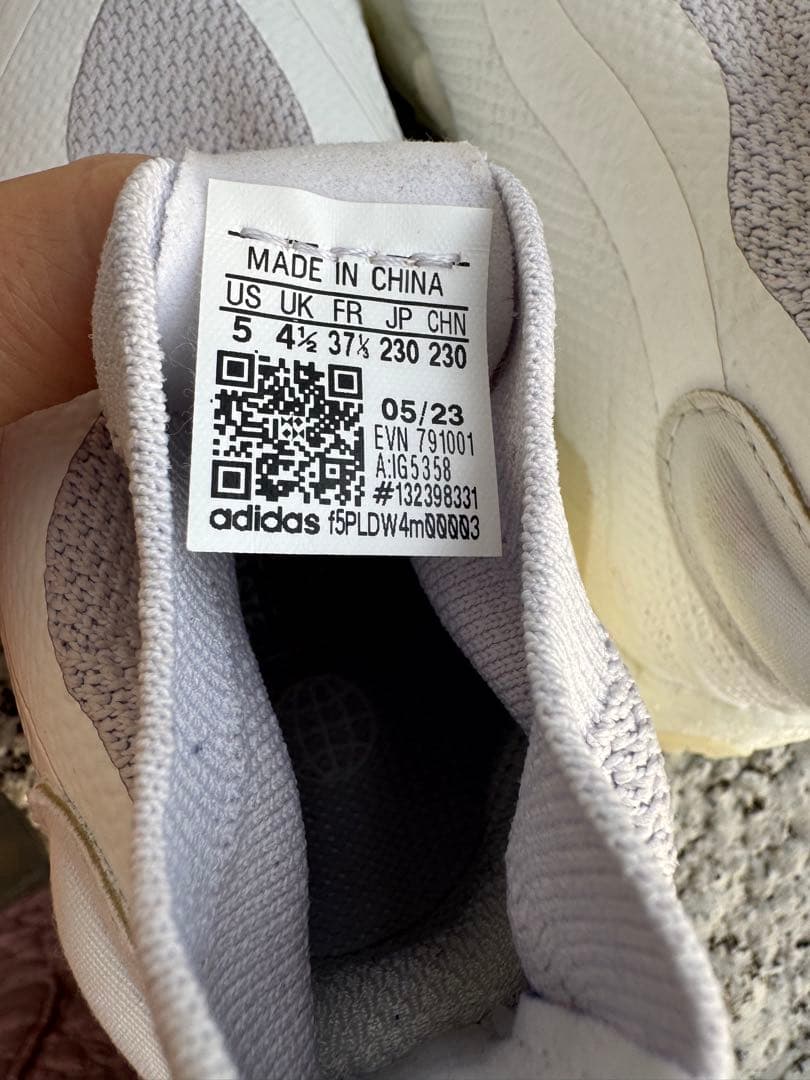 adidas ホワイト ゴルフシューズ