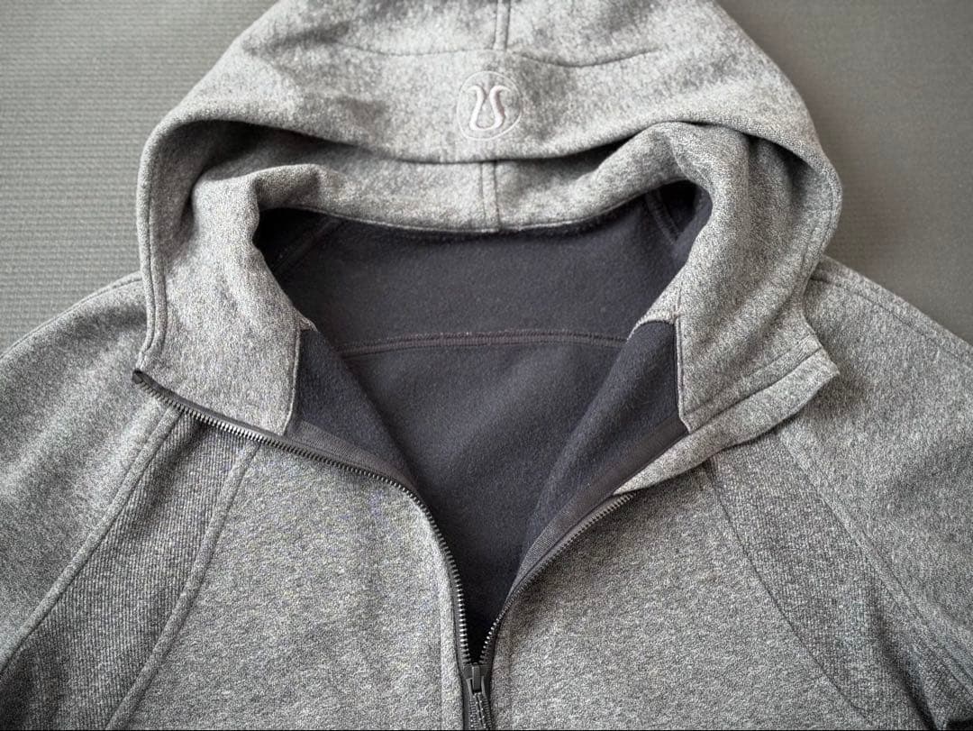 Lululemon Scuba オーバーサイズ フルジップフーディ XS/S