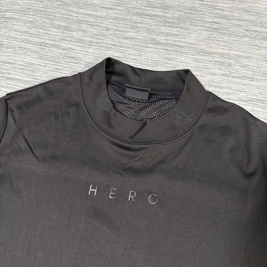 HERG1 エルグワン 長袖モックネックシャツ