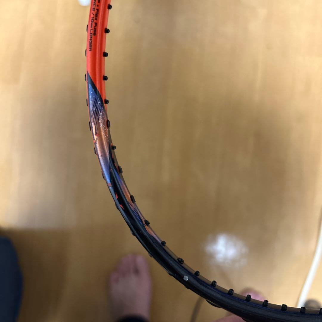 バドミントンラケット アストロックス77pro