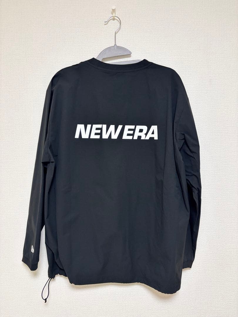 新品未使用　NEW ERA ブラック 長袖ジャケット